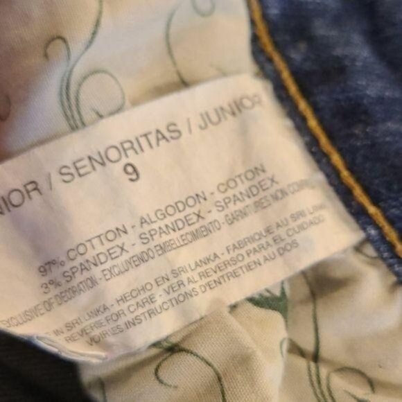 Grane Size 9 Junior Straight Leg Distressed Factory Faded Jeans - Picture 6 of 6